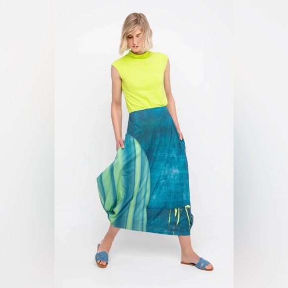 OZAI N KU Tops - NWT OZAI N KU RACQUET
TANK TOP, LIME